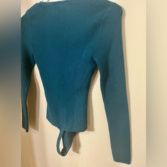 Abercrombie & Fitch Ribbed Knit Sweater Bodysuit - Picture 13 of 14